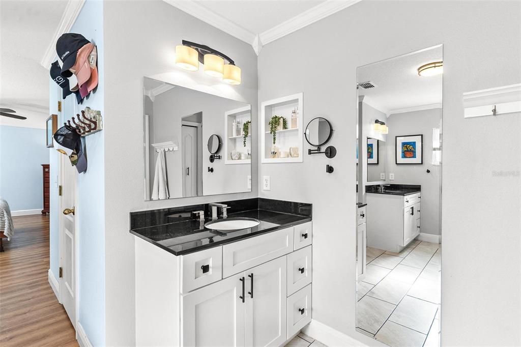 Active With Contract: $375,000 (4 beds, 2 baths, 2035 Square Feet)