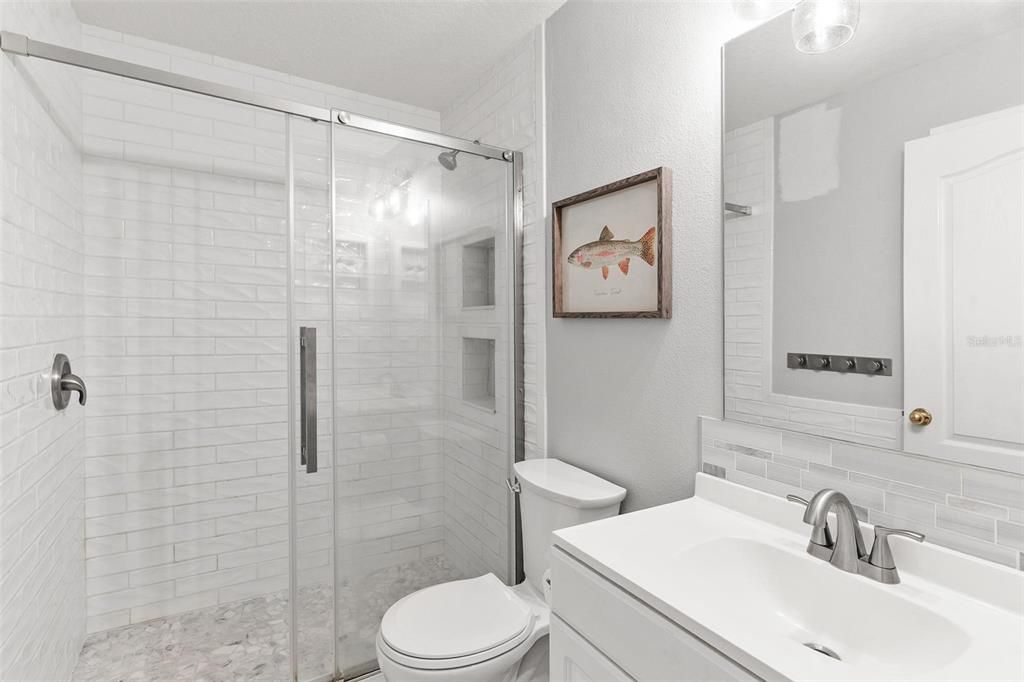 Active With Contract: $375,000 (4 beds, 2 baths, 2035 Square Feet)