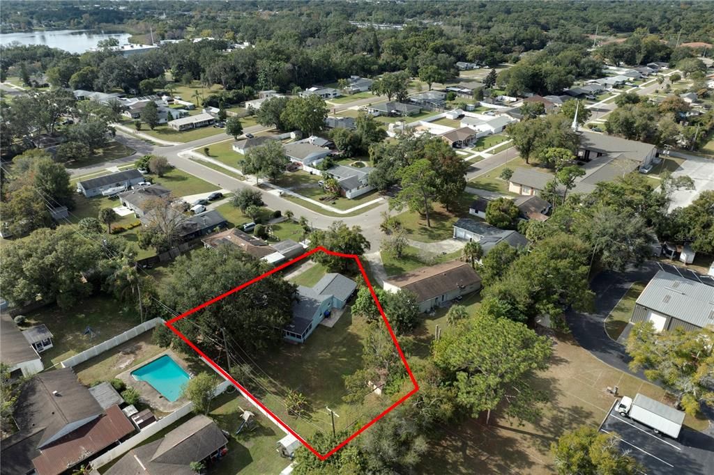 For Sale: $325,000 (4 beds, 2 baths, 1703 Square Feet)