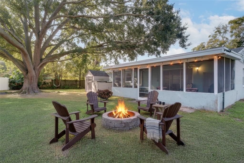 For Sale: $325,000 (4 beds, 2 baths, 1703 Square Feet)