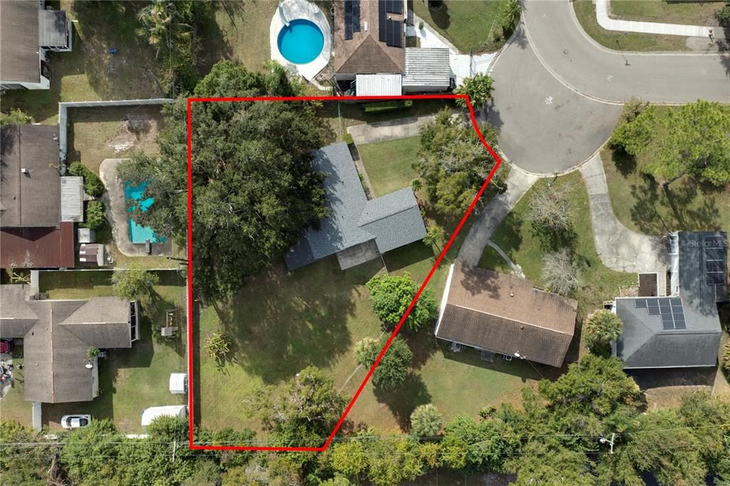 For Sale: $325,000 (4 beds, 2 baths, 1703 Square Feet)