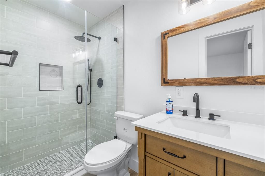 For Sale: $345,000 (2 beds, 2 baths, 1119 Square Feet)