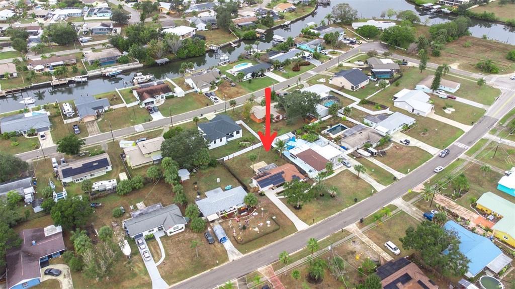 For Sale: $345,000 (2 beds, 2 baths, 1119 Square Feet)