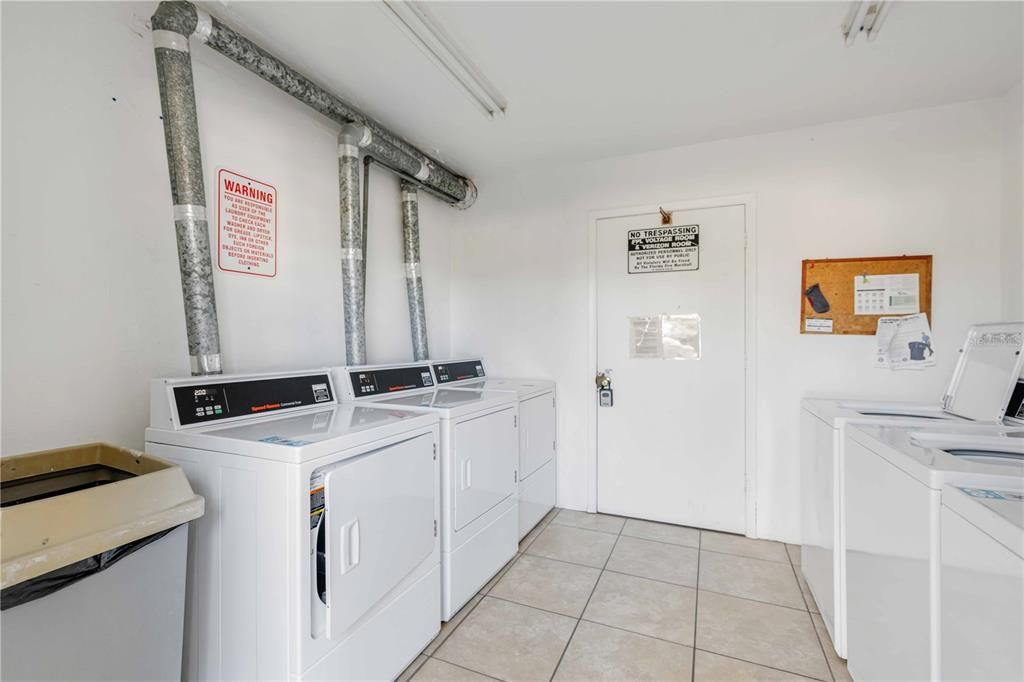 En Venta: $219,900 (2 camas, 2 baños, 1095 Pies cuadrados)