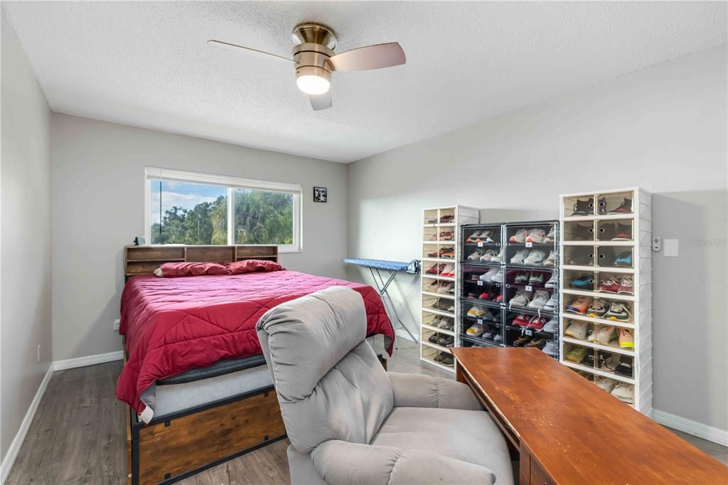 En Venta: $219,900 (2 camas, 2 baños, 1095 Pies cuadrados)