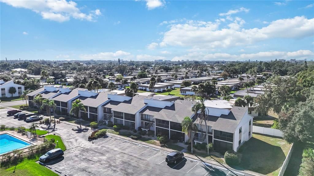 En Venta: $219,900 (2 camas, 2 baños, 1095 Pies cuadrados)