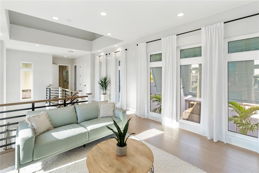 待售: $1,550,000 (4 贝兹, 4 浴室, 3916 平方英尺)