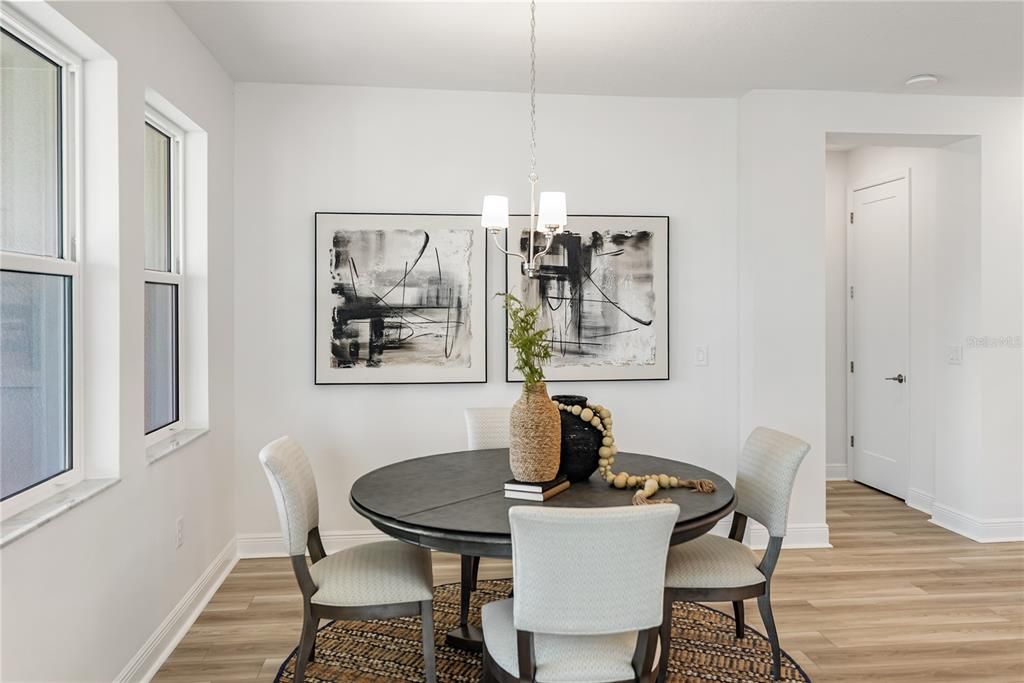 For Sale: $1,175,000 (4 beds, 4 baths, 3697 Square Feet)