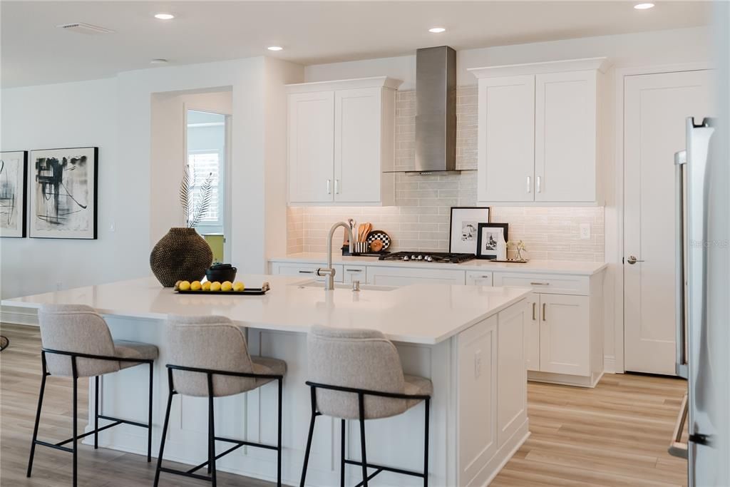 For Sale: $1,175,000 (4 beds, 4 baths, 3697 Square Feet)