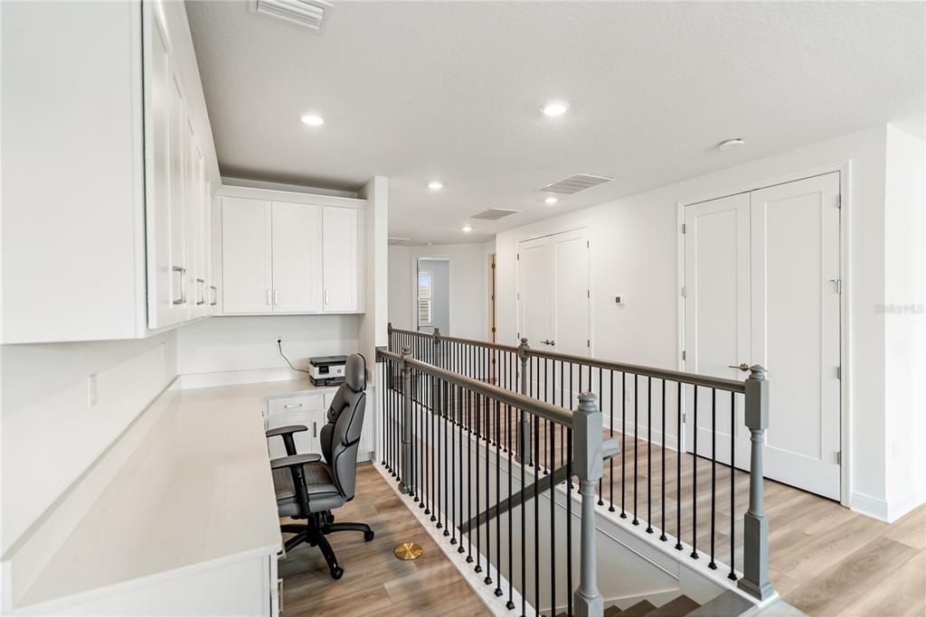 For Sale: $1,175,000 (4 beds, 4 baths, 3697 Square Feet)