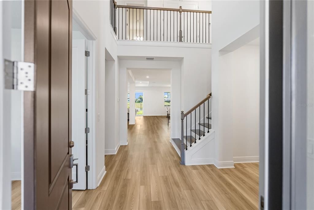 For Sale: $1,175,000 (4 beds, 4 baths, 3697 Square Feet)