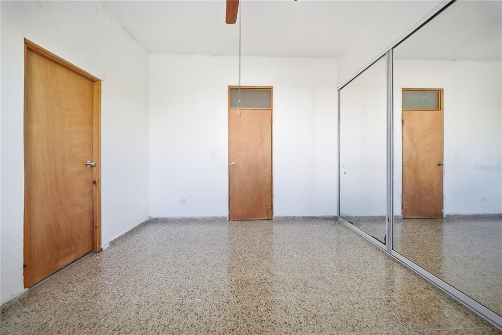 For Rent: $2,900 (3 beds, 2 baths, 1539 Square Feet)