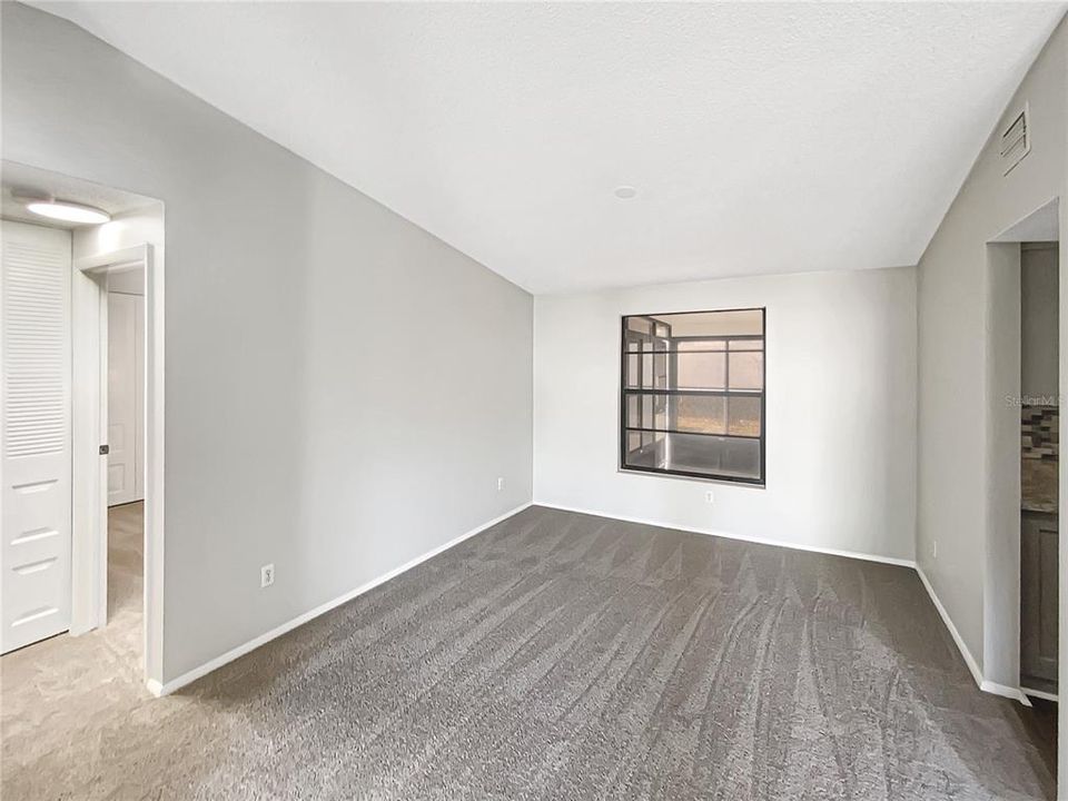 待售: $302,000 (3 贝兹, 2 浴室, 1688 平方英尺)