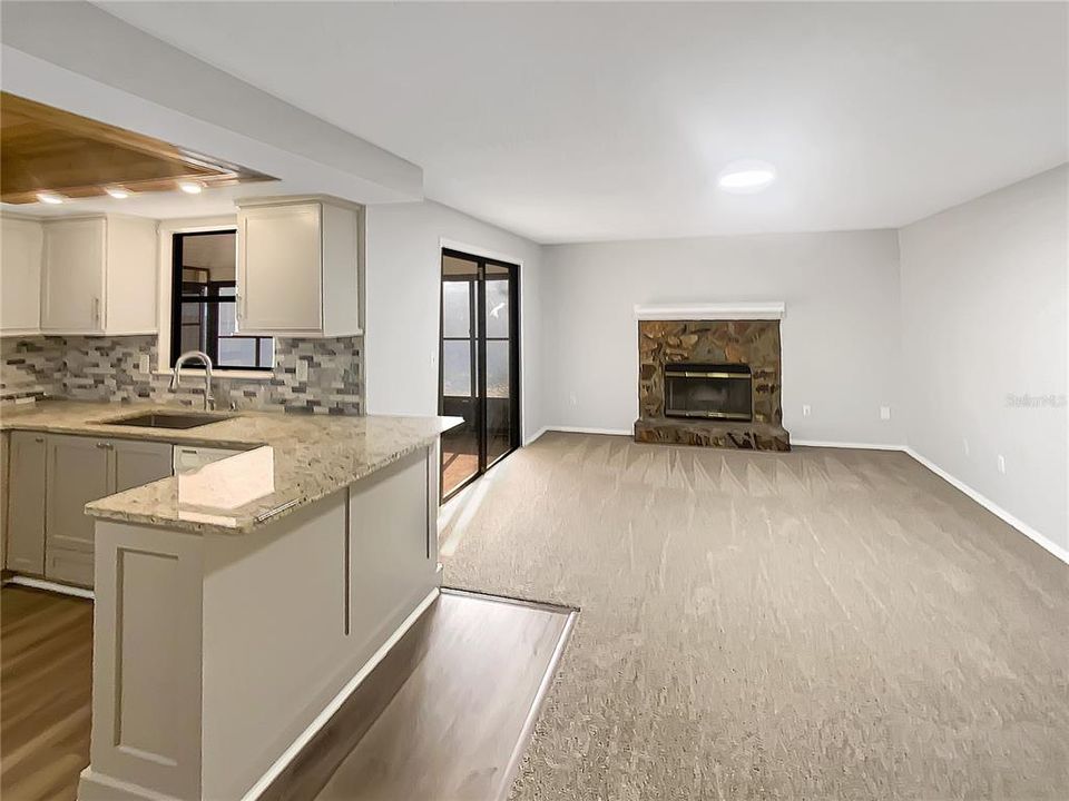 待售: $302,000 (3 贝兹, 2 浴室, 1688 平方英尺)