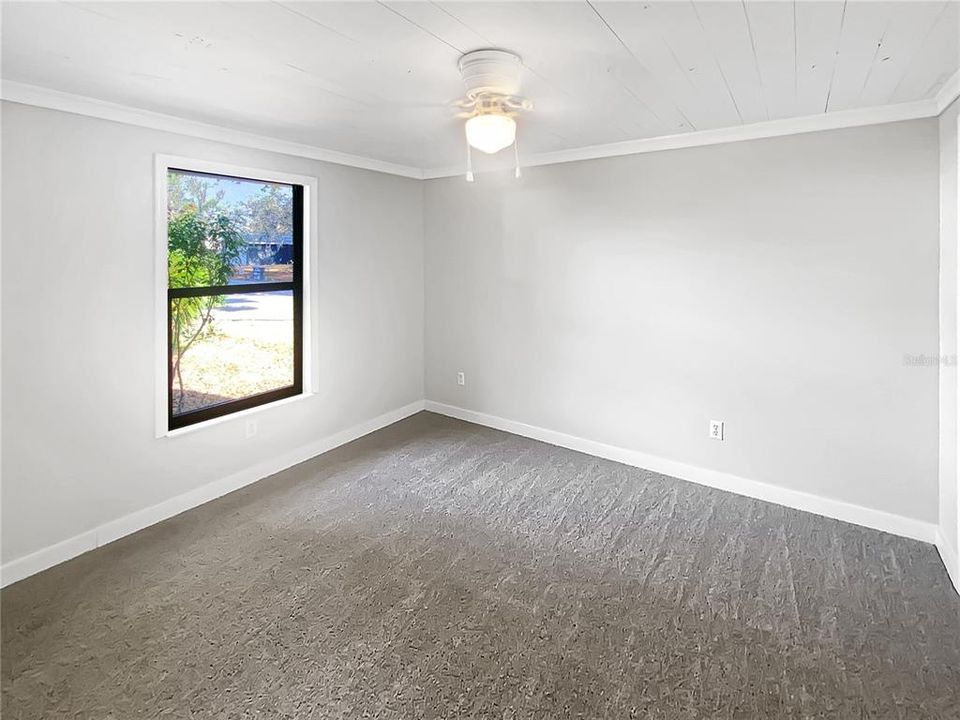 待售: $302,000 (3 贝兹, 2 浴室, 1688 平方英尺)