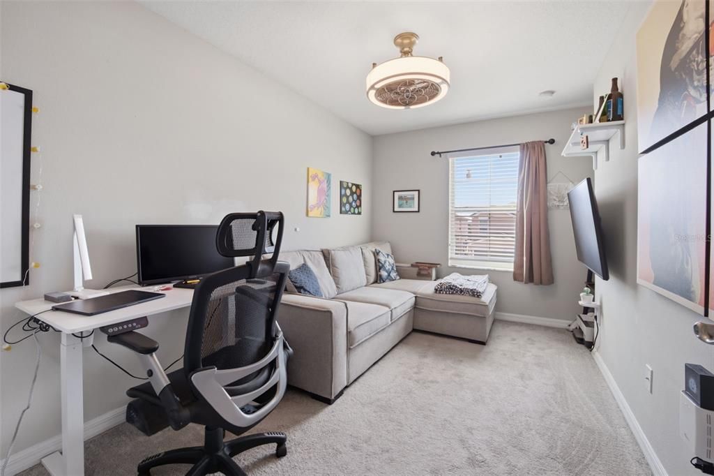 En Venta: $325,000 (3 camas, 2 baños, 1663 Pies cuadrados)