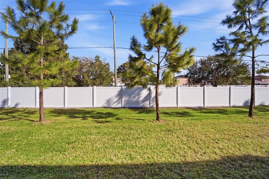 En Venta: $325,000 (3 camas, 2 baños, 1663 Pies cuadrados)