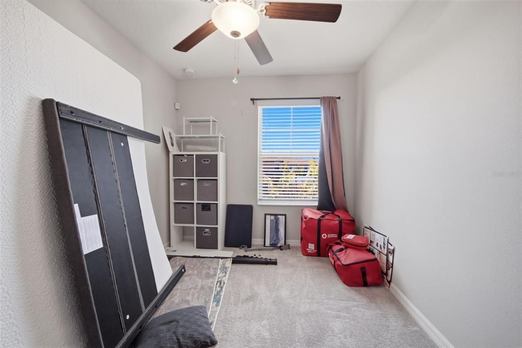 En Venta: $325,000 (3 camas, 2 baños, 1663 Pies cuadrados)