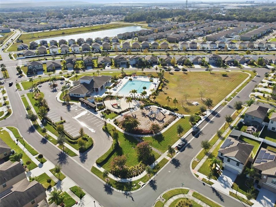 En Venta: $325,000 (3 camas, 2 baños, 1663 Pies cuadrados)