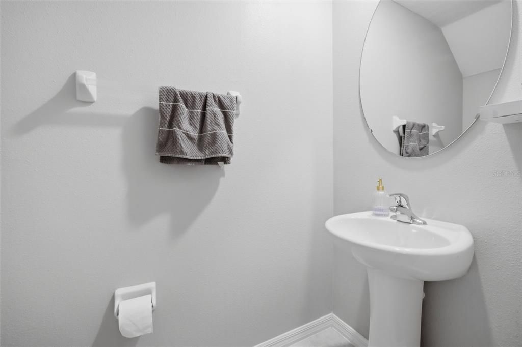 En Venta: $325,000 (3 camas, 2 baños, 1663 Pies cuadrados)