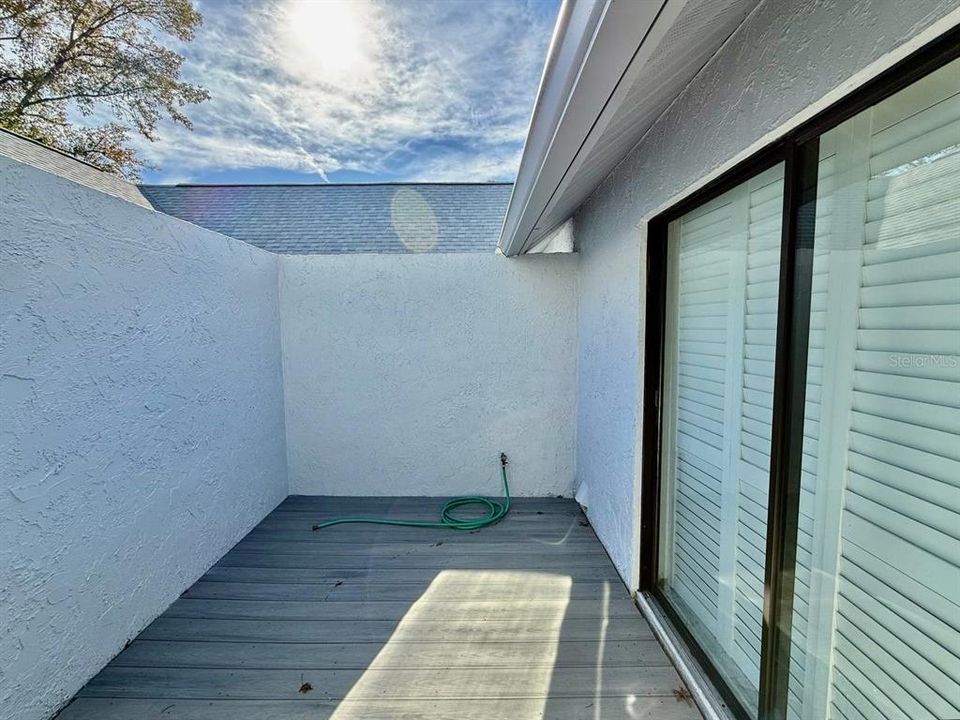 出租: $1,900 (2 贝兹, 2 浴室, 1192 平方英尺)