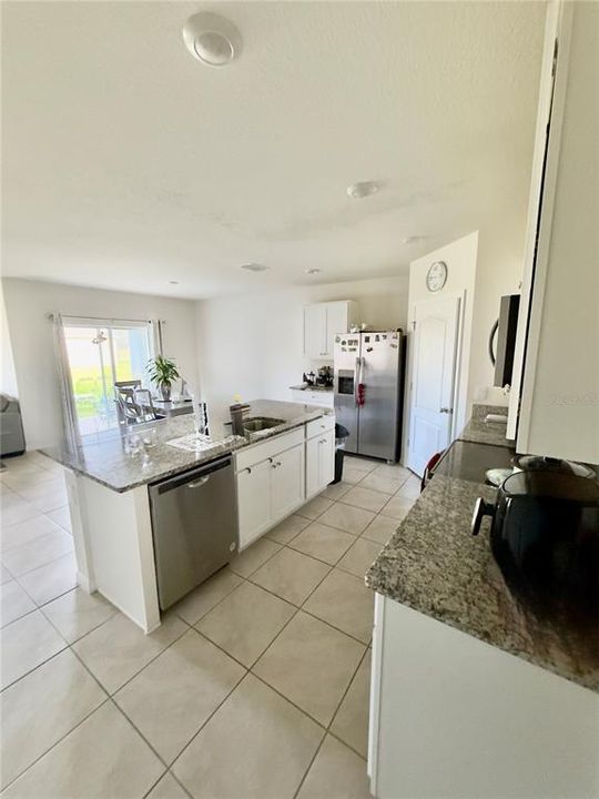 For Sale: $412,000 (4 beds, 2 baths, 1846 Square Feet)