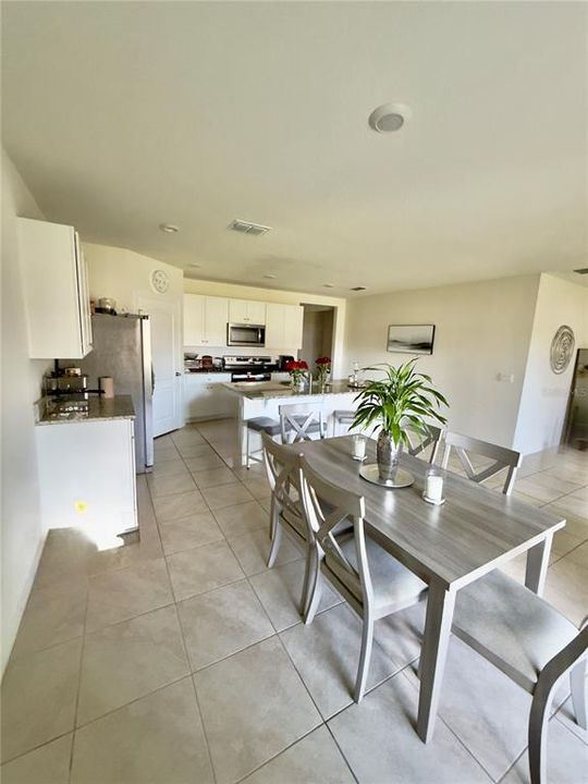 For Sale: $412,000 (4 beds, 2 baths, 1846 Square Feet)