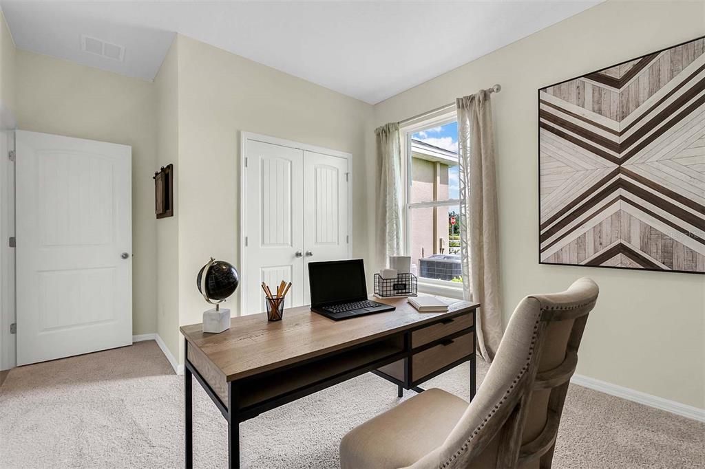 На продажу: $469,990 (4 спален, 3 ванн, 2108 Квадратных фут)