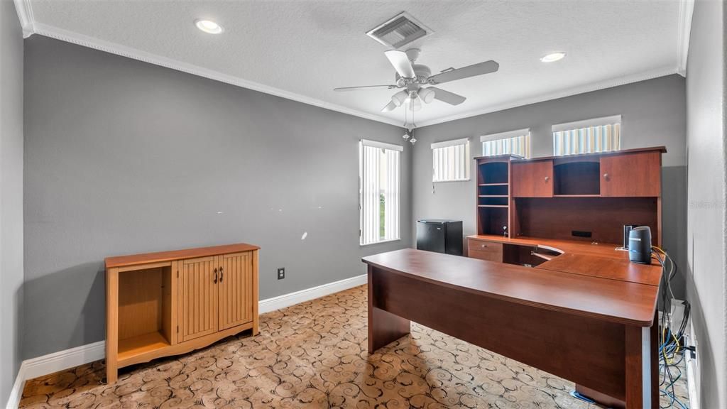 На продажу: $620,000 (5 спален, 4 ванн, 3497 Квадратных фут)