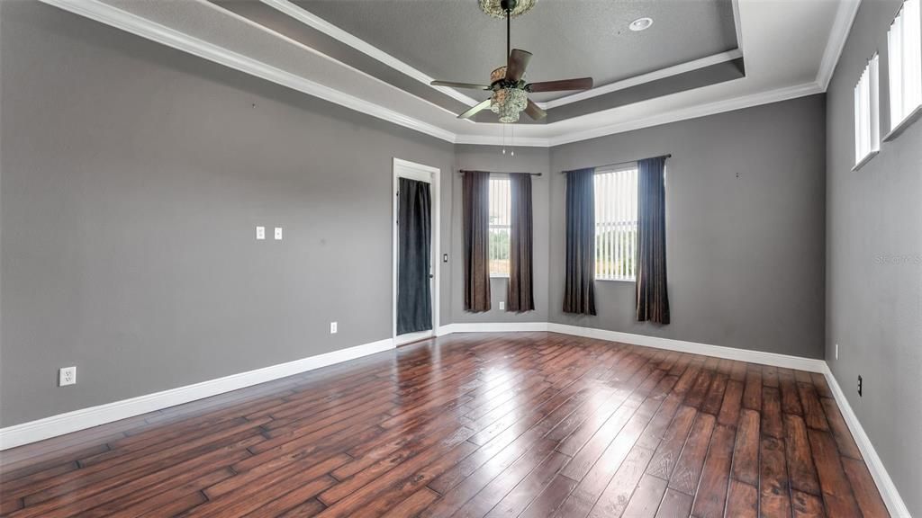 На продажу: $620,000 (5 спален, 4 ванн, 3497 Квадратных фут)