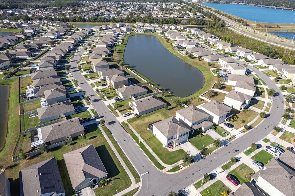 На продажу: $555,000 (4 спален, 3 ванн, 2601 Квадратных фут)