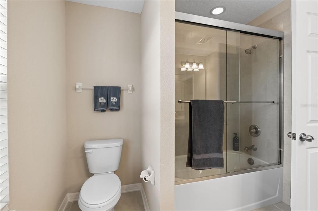 На продажу: $555,000 (4 спален, 3 ванн, 2601 Квадратных фут)