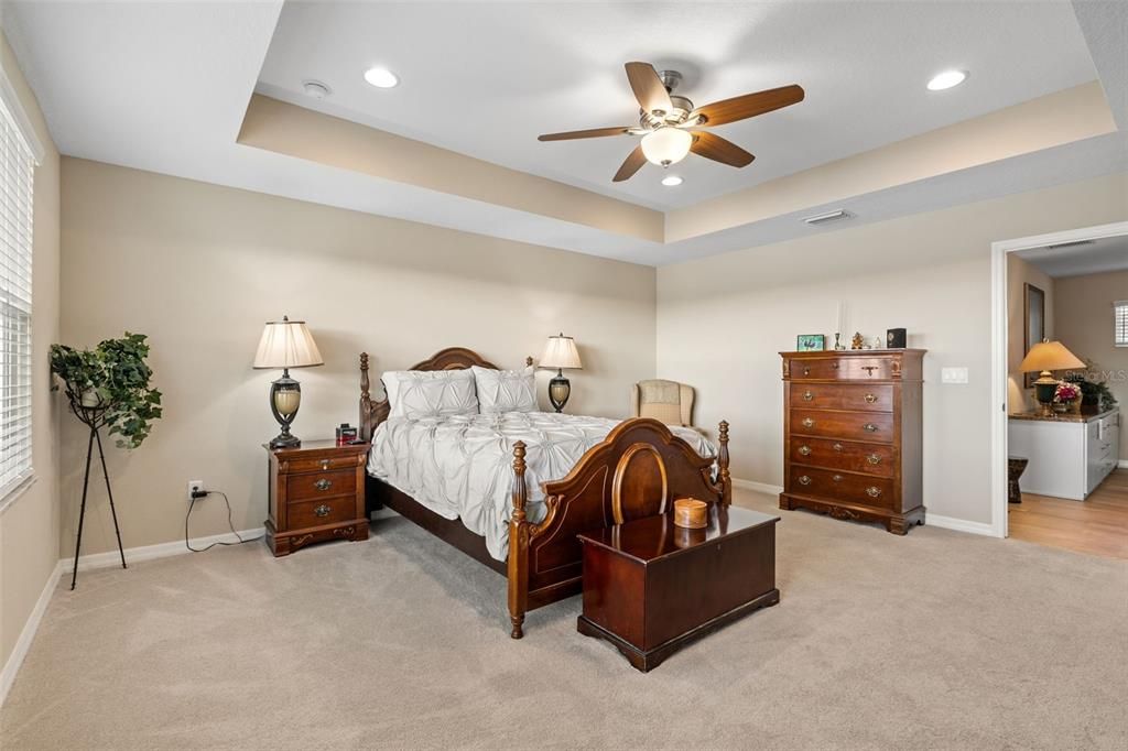 На продажу: $555,000 (4 спален, 3 ванн, 2601 Квадратных фут)