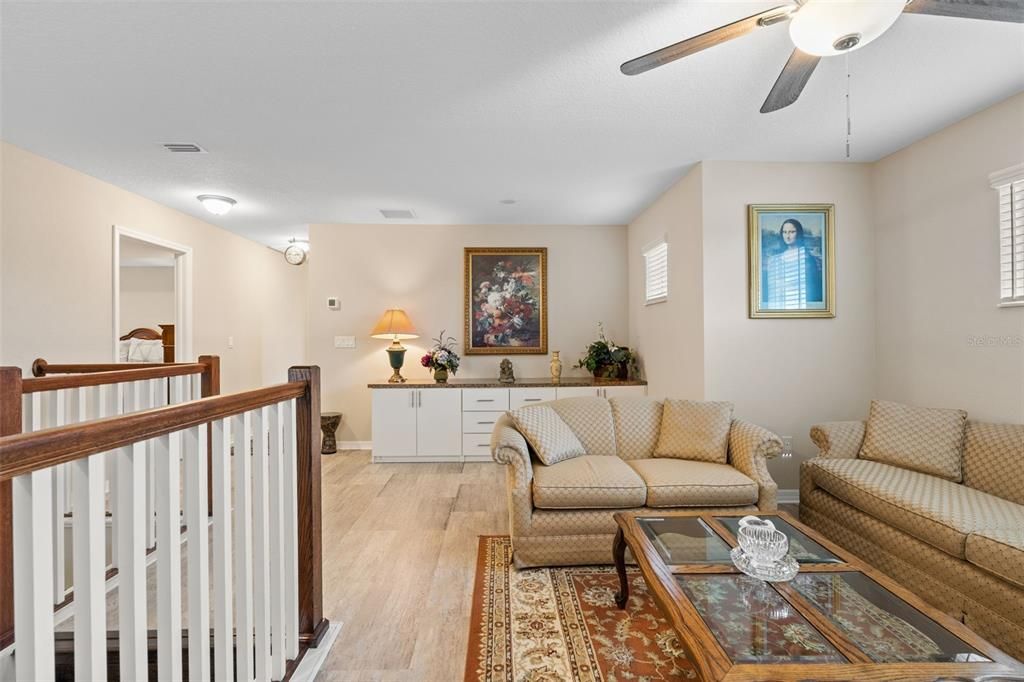 На продажу: $555,000 (4 спален, 3 ванн, 2601 Квадратных фут)