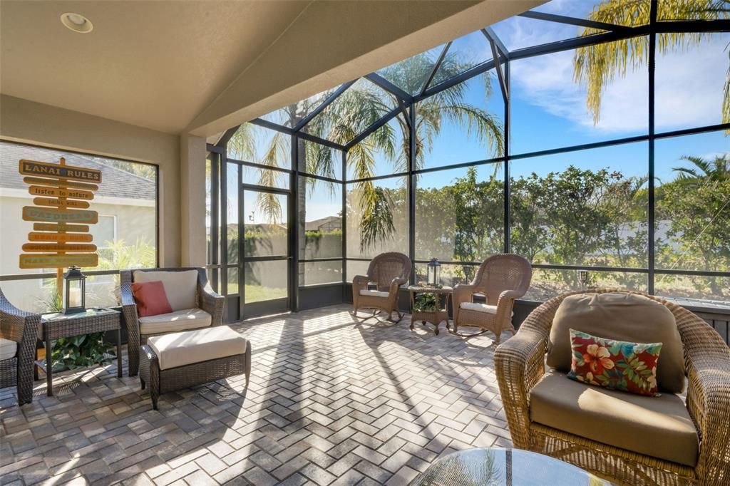 На продажу: $329,900 (3 спален, 2 ванн, 1710 Квадратных фут)