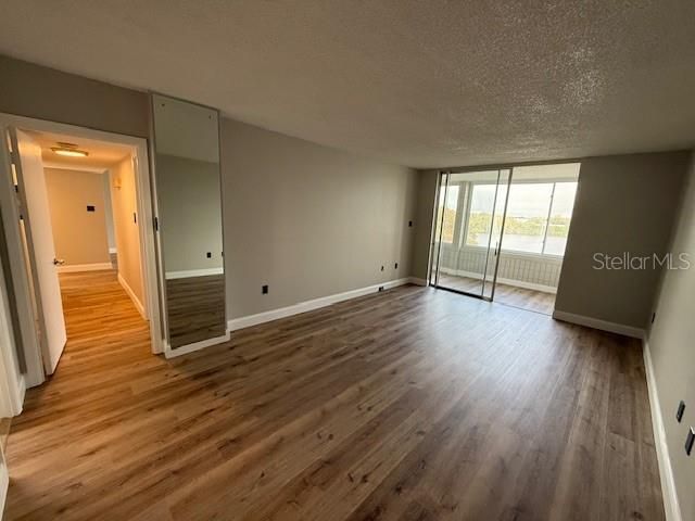 For Sale: $148,000 (2 beds, 2 baths, 1190 Square Feet)
