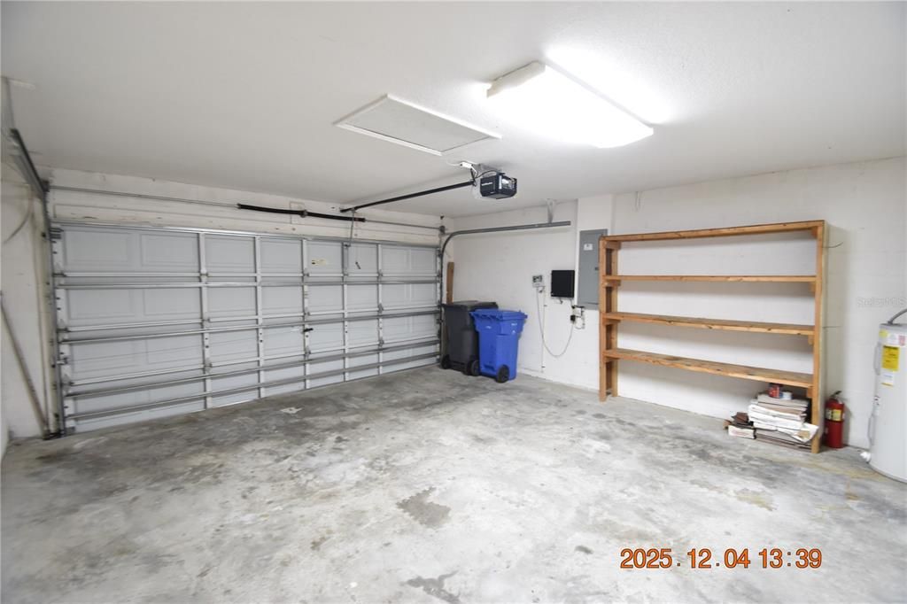 В аренду: $2,295 (3 спален, 2 ванн, 1945 Квадратных фут)