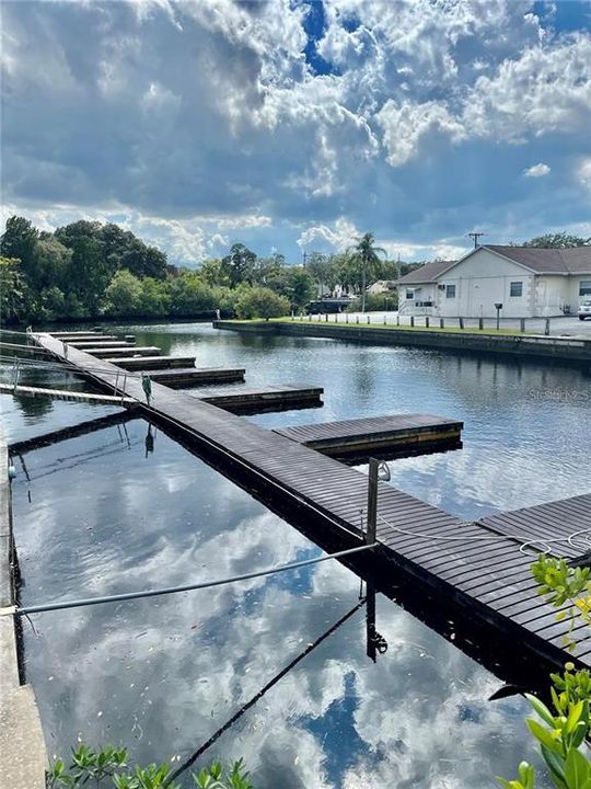 出租: $1,395 (2 贝兹, 2 浴室, 1056 平方英尺)