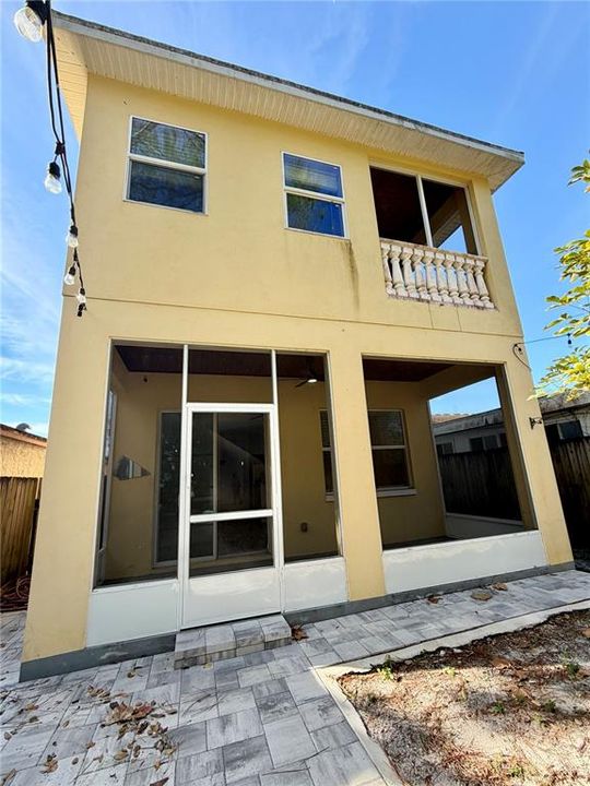 出租: $2,425 (3 贝兹, 2 浴室, 2111 平方英尺)