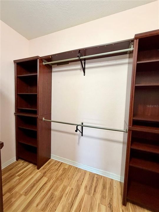 出租: $2,425 (3 贝兹, 2 浴室, 2111 平方英尺)