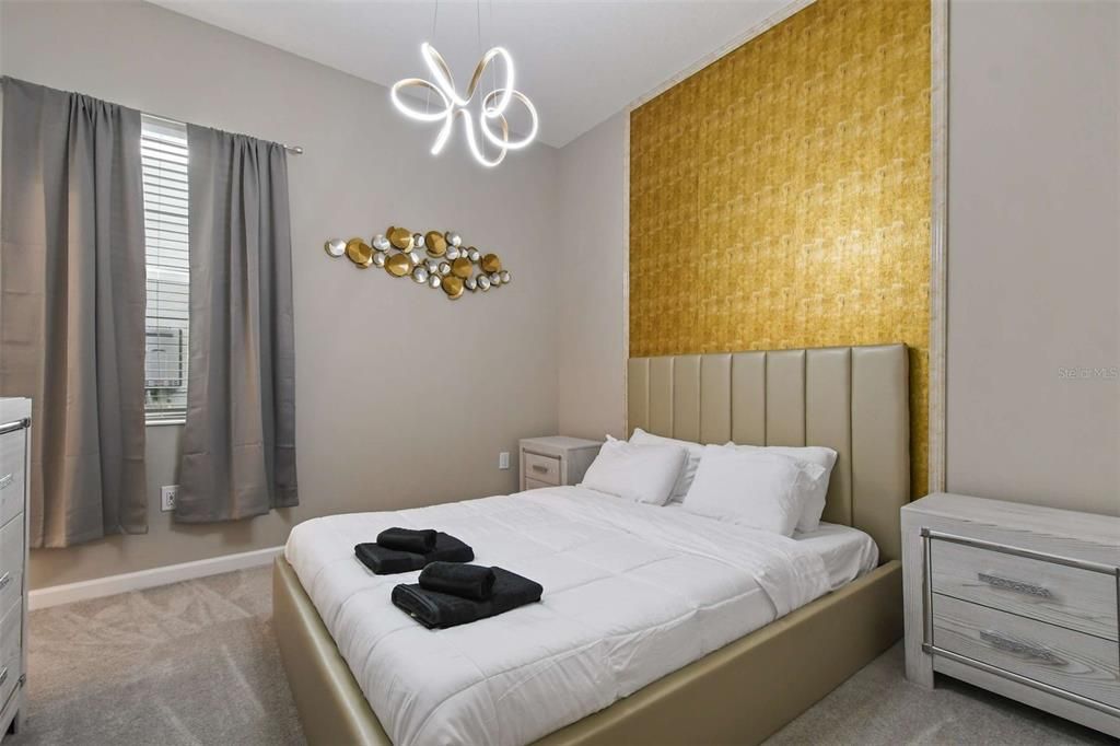 For Sale: $970,000 (12 beds, 11 baths, 4762 Square Feet)