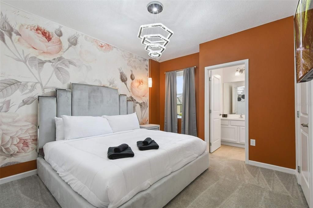 For Sale: $970,000 (12 beds, 11 baths, 4762 Square Feet)