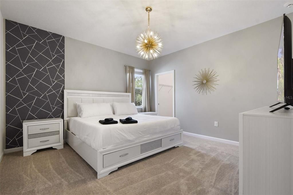 For Sale: $970,000 (12 beds, 11 baths, 4762 Square Feet)