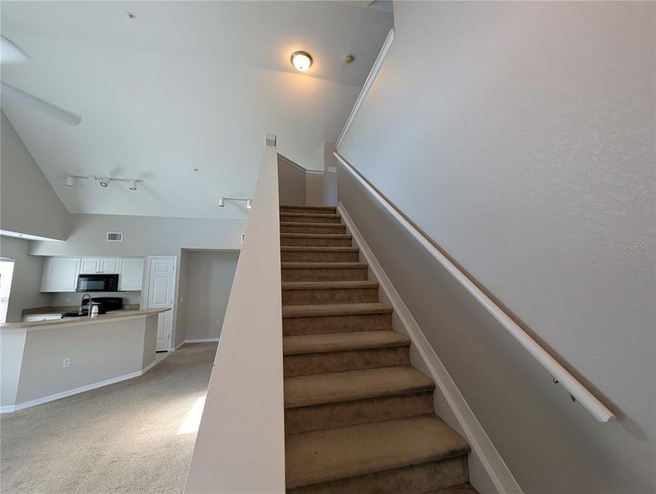 待售: $229,900 (2 贝兹, 2 浴室, 1316 平方英尺)