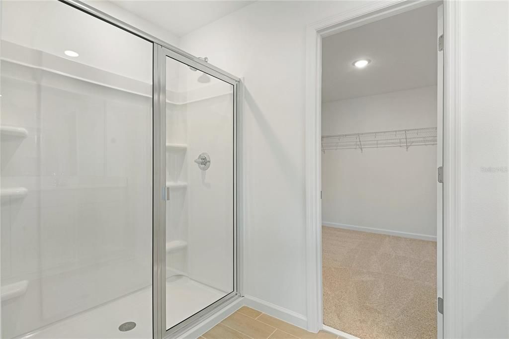 На продажу: $399,050 (4 спален, 3 ванн, 2670 Квадратных фут)