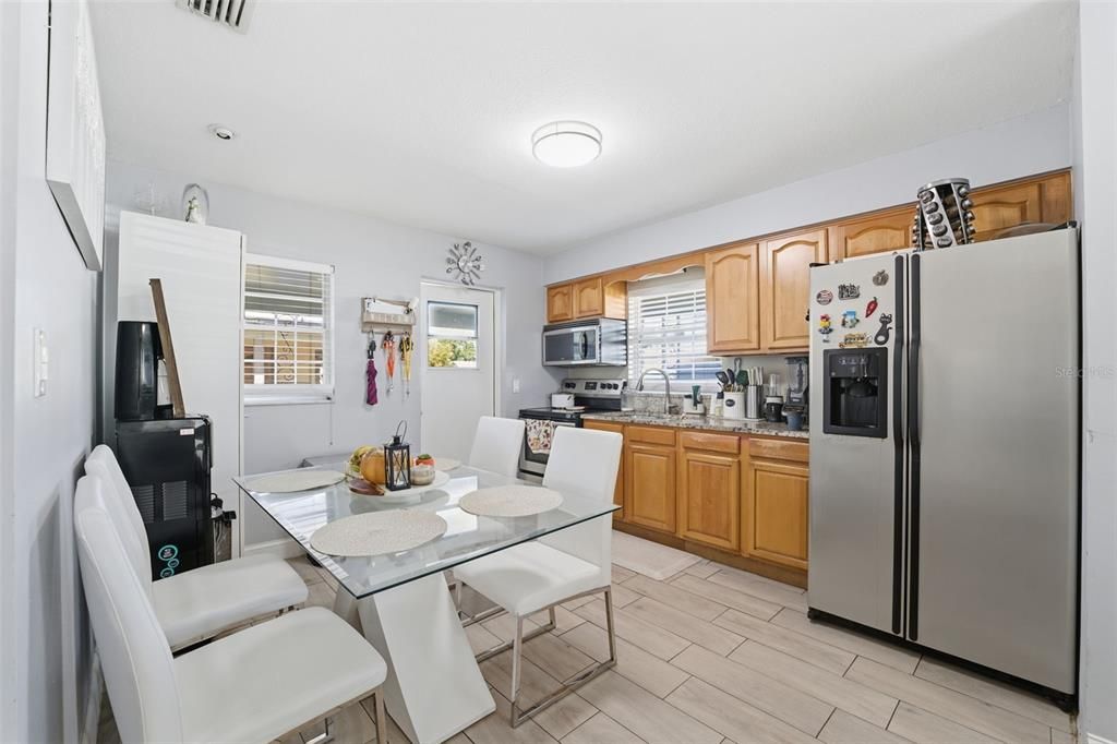 En Venta: $415,000 (2 camas, 2 baños, 1158 Pies cuadrados)