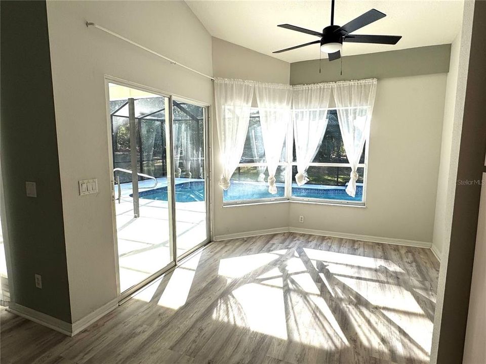 For Sale: $499,500 (4 beds, 2 baths, 2093 Square Feet)