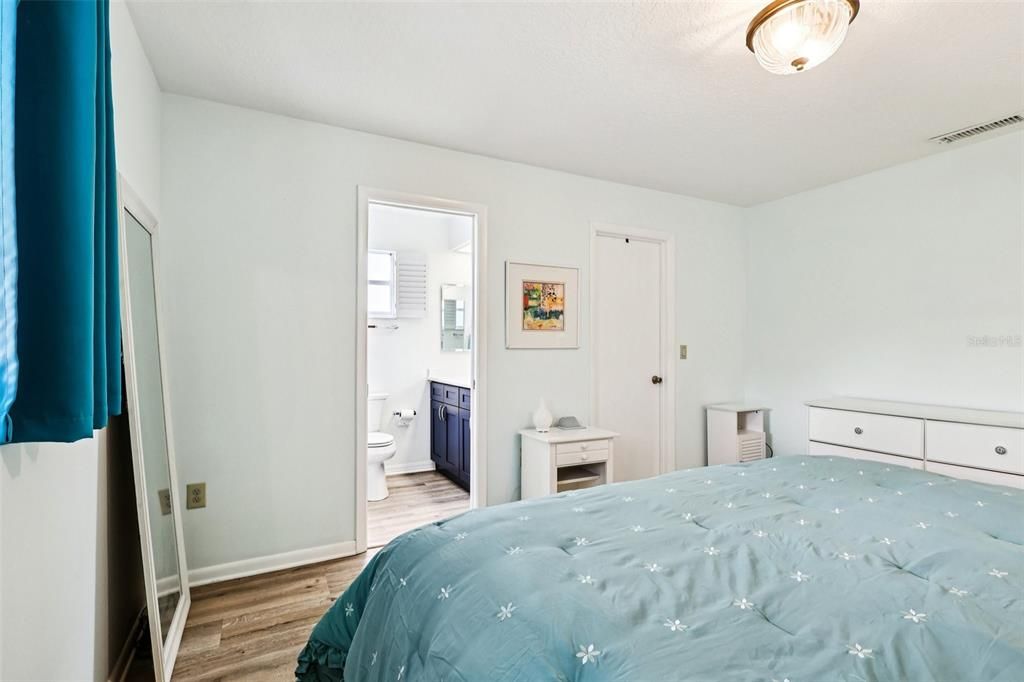 En Venta: $235,000 (2 camas, 2 baños, 1284 Pies cuadrados)