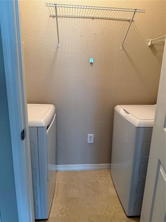 出租: $1,475 (1 贝兹, 1 浴室, 769 平方英尺)