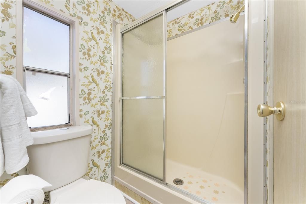 На продажу: $225,000 (2 спален, 2 ванн, 1152 Квадратных фут)